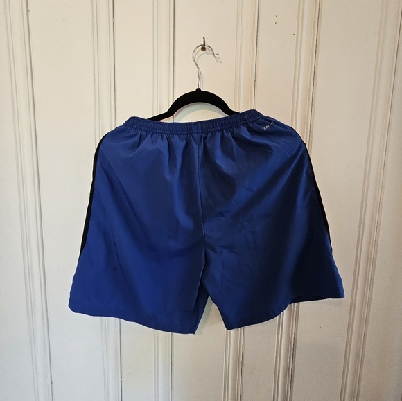 Used Medium Men's Blue Nike Dri-Fit Shorts - Picture 12 of 16
